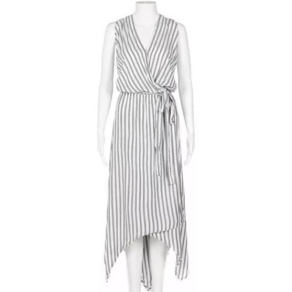 Plus Size Ava and Viv Faux Wrap Dress - Picture 1 of 2